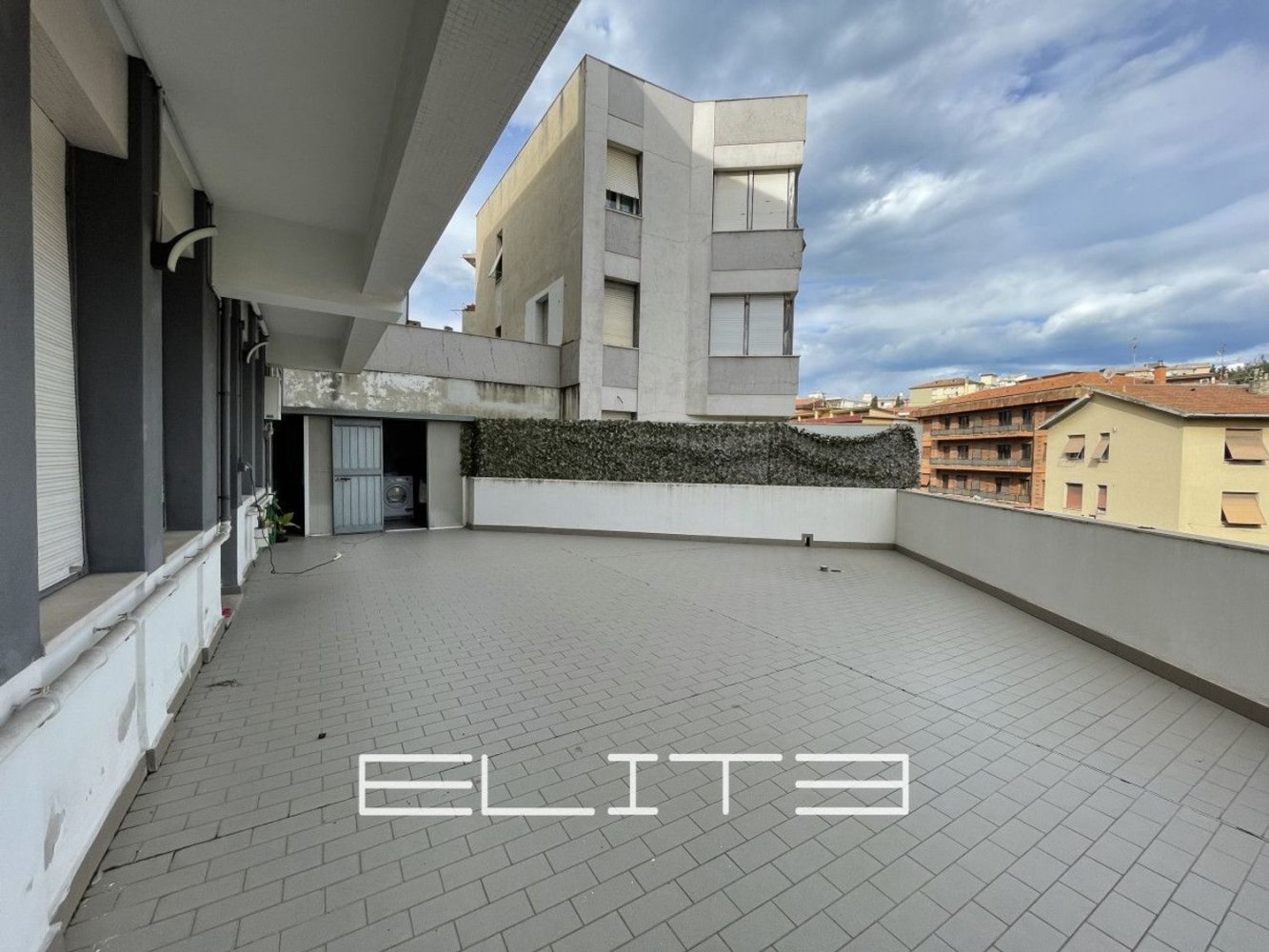 3 rooms Apartment in Ancona, Italy No. 229936