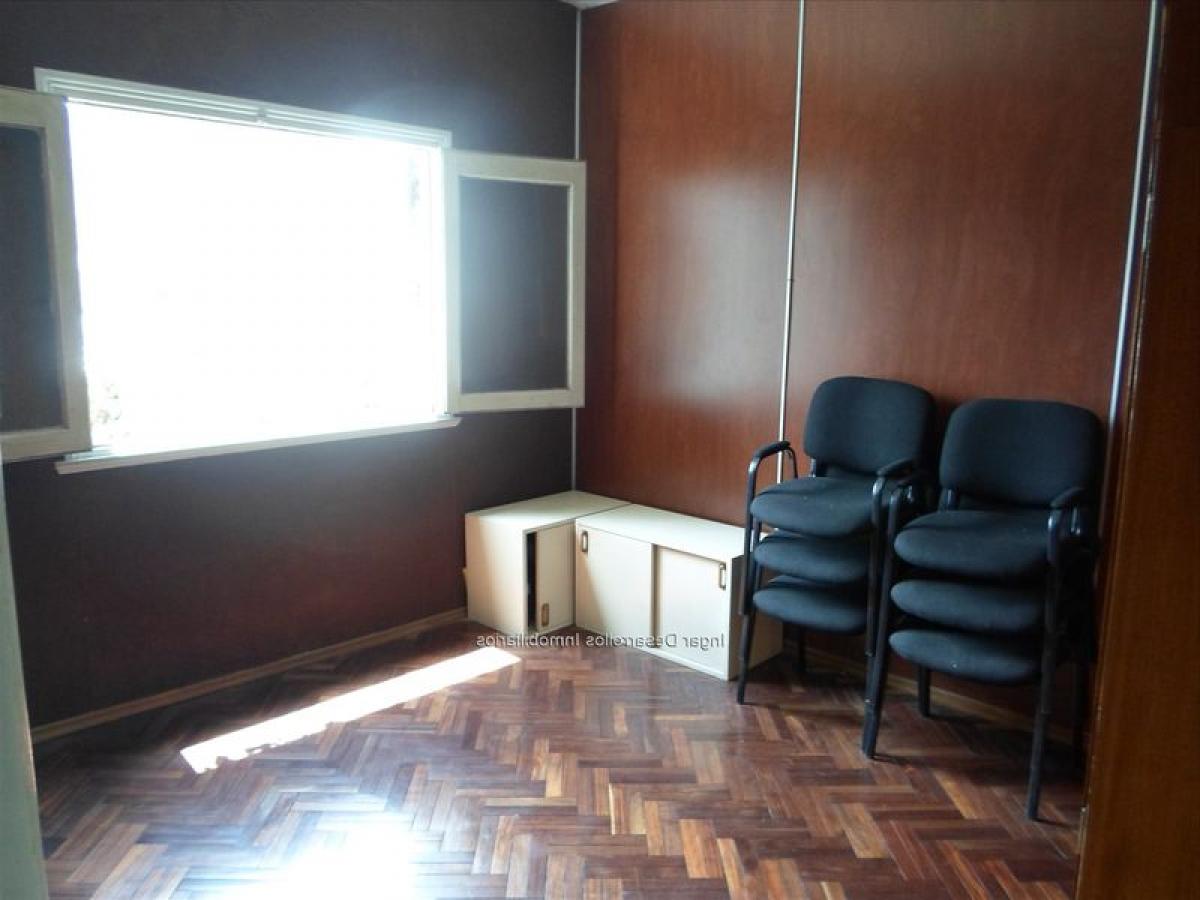 Квартира с 2 спальнями в Монтевидео, Уругвай № 4372