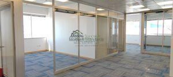 3866m² Office in Sheikh Zayed Road, UAE No. 9445 11