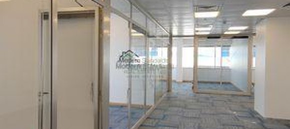 3866m² Office in Sheikh Zayed Road, UAE No. 9445 10
