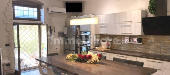 3 chambres Appartement à Quarrata, Italy No. 352834 8