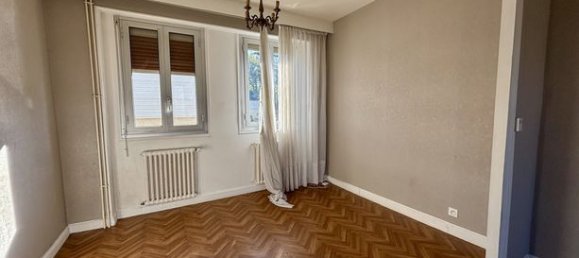 2 bedrooms House in Brive-la-Gaillarde, France No. 315095 6