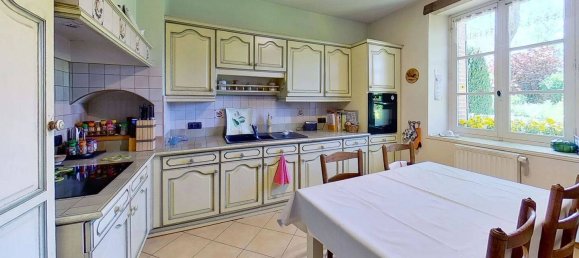 5 bedrooms House in Chaumont-en-Vexin, France No. 64337 7