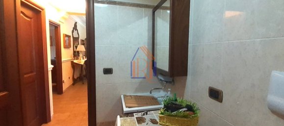 4 bedrooms Apartment in Catanzaro, Italy No. 328281 50