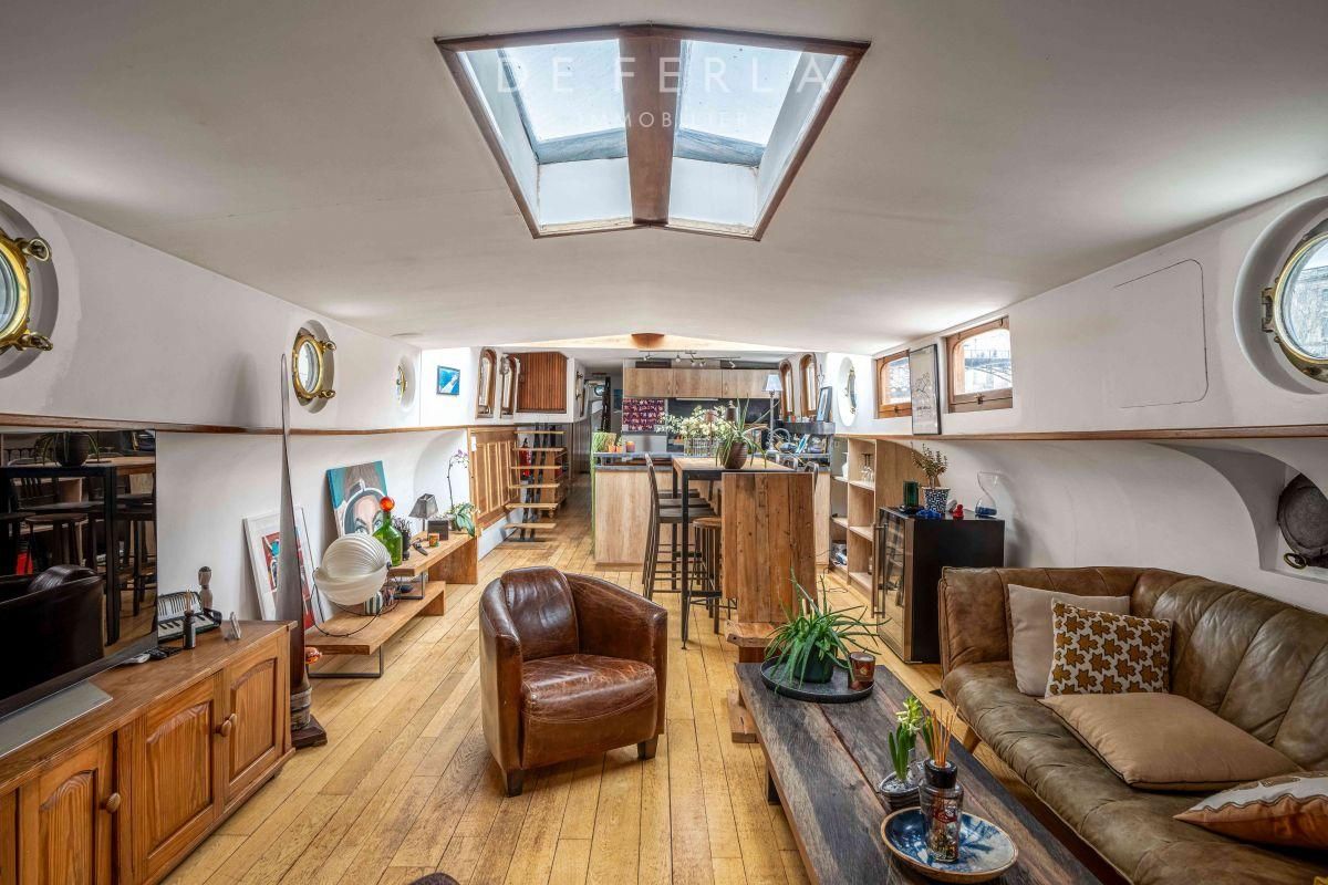 3 غرف نوم شقة في Paris, France رقم 124948