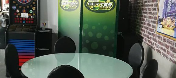 1 room Commercial property in Legnano, Italy No. 210625 4