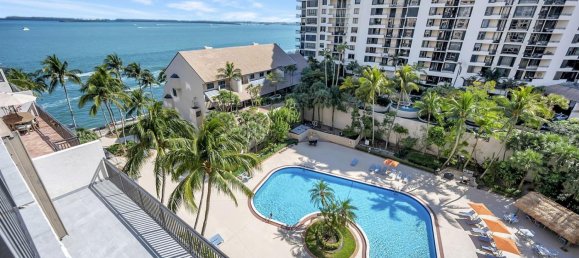2 dormitorios propiedad comercial en venta en Miami, Miami-Dade, Florida, USA № 615895 13