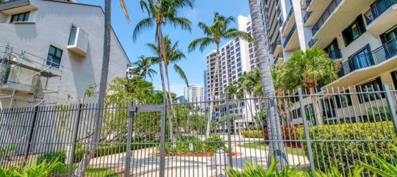 2 dormitorios propiedad comercial en venta en Miami, Miami-Dade, Florida, USA № 615895 6