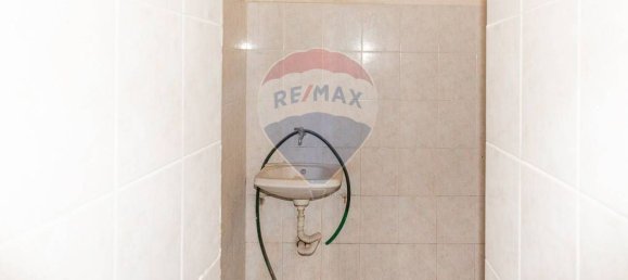 Gewerbliche Immobilie in Catania, Italy 250m², Nr. 259674 19