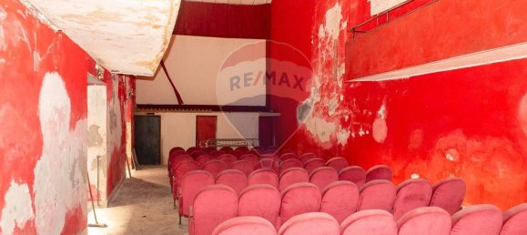 Gewerbliche Immobilie in Catania, Italy 250m², Nr. 259674 13