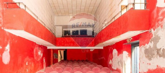 Gewerbliche Immobilie in Catania, Italy 250m², Nr. 259674 15