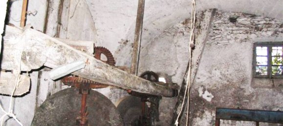 Дом с 4 спальнями в Кастель Витторио, Италия № 159259 18