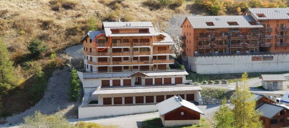 2 bedrooms Apartment in Vars, France No. 329964 4