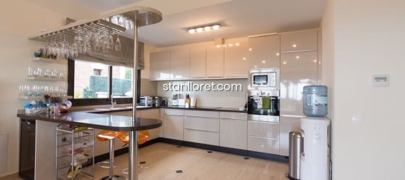 4 غرف نوم فيلا في Lloret de Mar, Spain رقم 14832 13