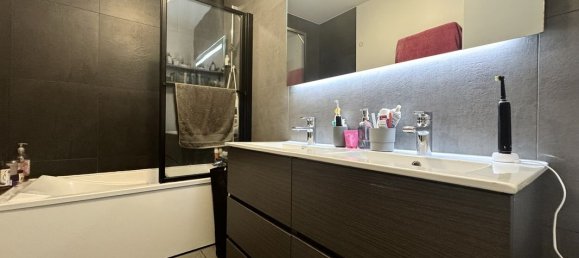 5 bedrooms House in Saint-Sebastien-sur-Loire, France No. 290097 13