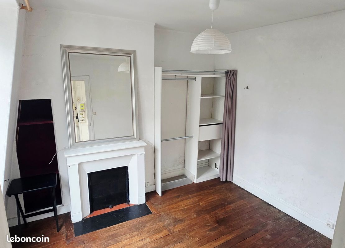 Studio in Paris, France, Nr. 292745