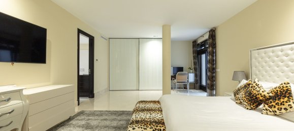 10 bedrooms Villa in Malaga, Spain No. 128013 20