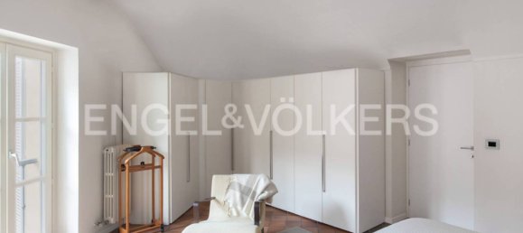 3 bedrooms House in Alba, Italy No. 149798 13