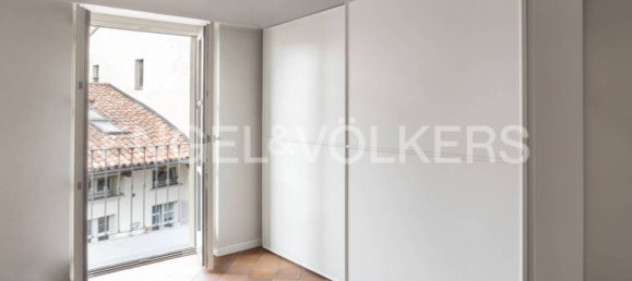 3 bedrooms House in Alba, Italy No. 149798 16