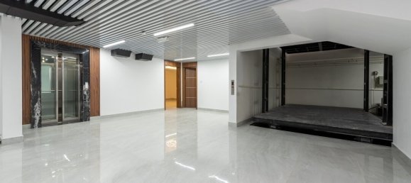 6 bedrooms Villa in Palm Jumeirah, UAE No. 12215 9