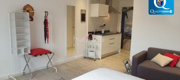 1 bedroom Apartment in Alicante, Spain No. 163471 2