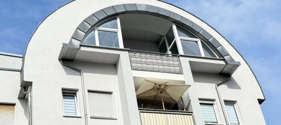3 rooms Apartment in Furth, Germany No. 296393 2