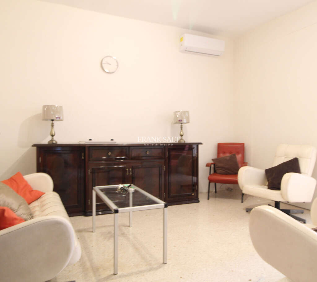 Apartamento de 4 dormitorios en Msida, Malta No. 4210
