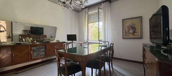 Дом с 4 спальнями в Меде, Италия № 360869 5