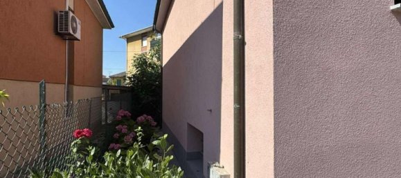 Дом с 4 спальнями в Меде, Италия № 360869 12