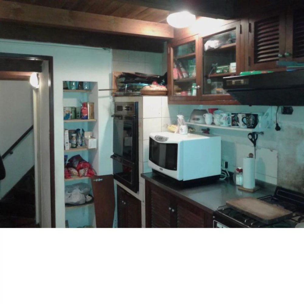 4 bedrooms Apartment in Buenos Aires, Argentina No. 67870