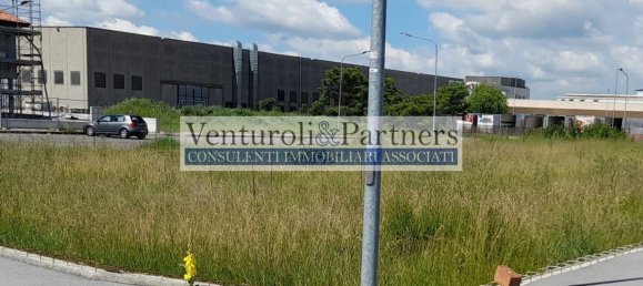 قطعة أرض في Montichiari, Italy رقم 86032 3