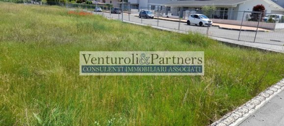 قطعة أرض في Montichiari, Italy رقم 86032 2