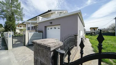 Дом с 8 комнатами в Гёссендорф, Австрия № 178844