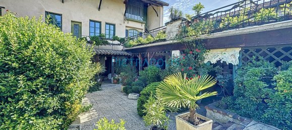 5 غرف نوم تاون هاوس في Saint-Etienne-sur-Chalaronne, France رقم 197948 4