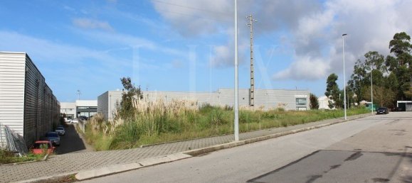 1410m² Commercial property in Vila Nova de Gaia, Portugal No. 254995 25