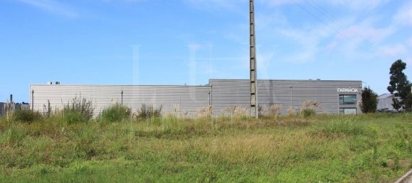 1410m² Commercial property in Vila Nova de Gaia, Portugal No. 254995 32