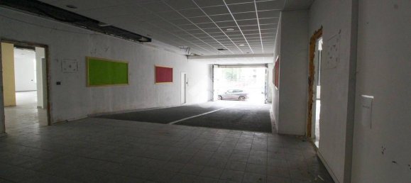 Коммерческая недвижимость с 5 комнатами в Сан Джулиано Миланезе, Италия № 232065 67