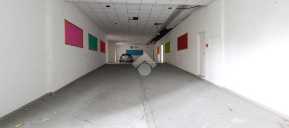 Коммерческая недвижимость с 5 комнатами в Сан Джулиано Миланезе, Италия № 232065 66