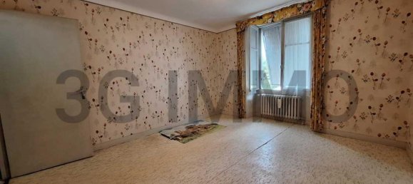 4 bedrooms House in Le Puy-Notre-Dame, France No. 194979 23