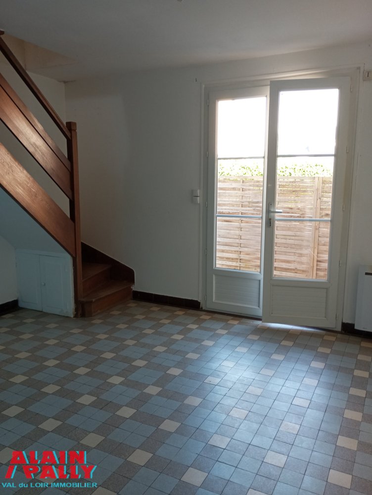 2 bedrooms House in Eure-et-Loir, France No. 87250