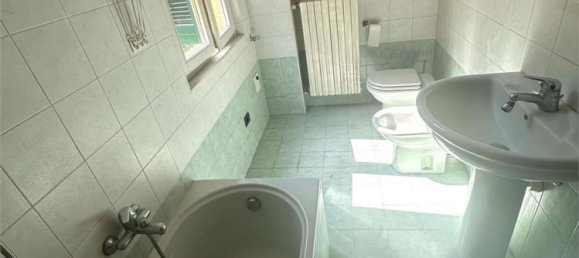 Apartamento de 2 habitaciónes en Lentate sul Seveso, Italy No. 260978 19