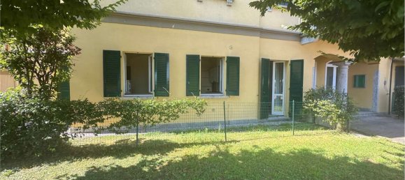 Apartamento de 2 habitaciónes en Lentate sul Seveso, Italy No. 260978 3