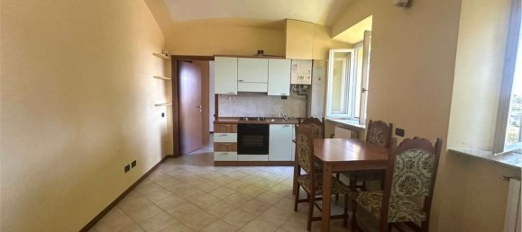 Apartamento de 2 habitaciónes en Lentate sul Seveso, Italy No. 260978 12