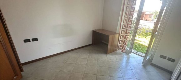 Apartamento de 2 habitaciónes en Lentate sul Seveso, Italy No. 260978 16