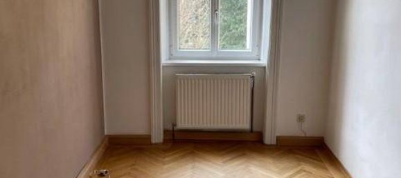 2 rooms Apartment in Penzing, Austria No. 177022 2