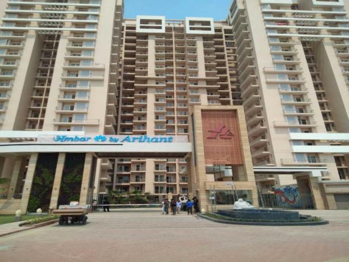 2 bedrooms House in Noida, India No. 67862