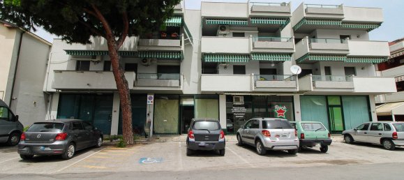Imóvel comercial em Alba Adriatica, Italy 69 m² N.º 187819 12