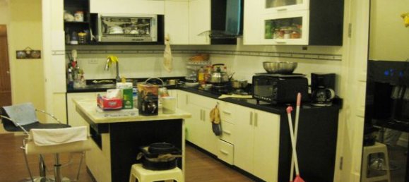 Apartamento de 3 dormitorios en Tay Ho, Vietnam No. 6110 4