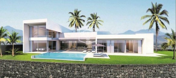 4 bedrooms Villa in Santa Cruz de Tenerife, Spain No. 12868 5