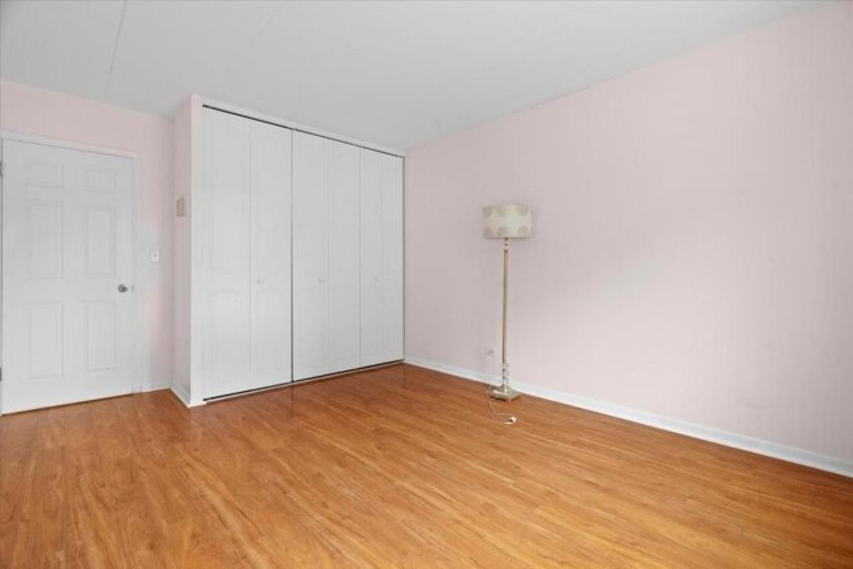 2 bedrooms House in Naperville, USA No. 376016